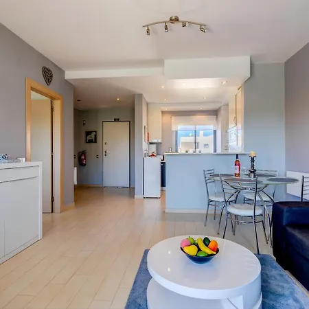 公寓 One Bedroom In Albur Village 2j 阿尔沃尔